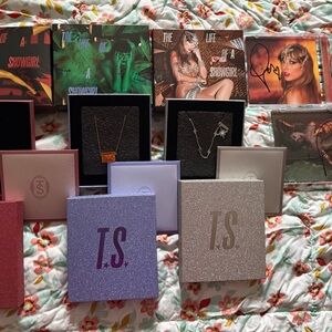 Taylor Swift TLOAS bundle